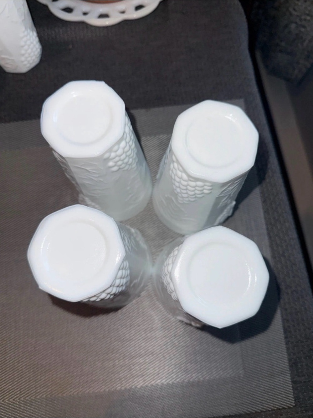 Vintage Indiana Glass tumblers in the "Colony Harvest Grape" pattern, Set of 4. - Picture 4 of 4